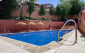 Casa Los Abetos Cerca De La Alhambra Y Sierra Nevada